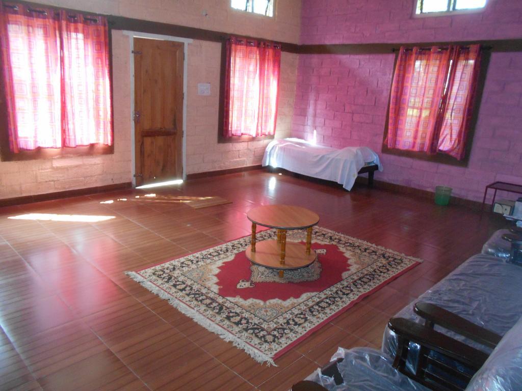 White Water Woods Resort Vythiri Rum bild